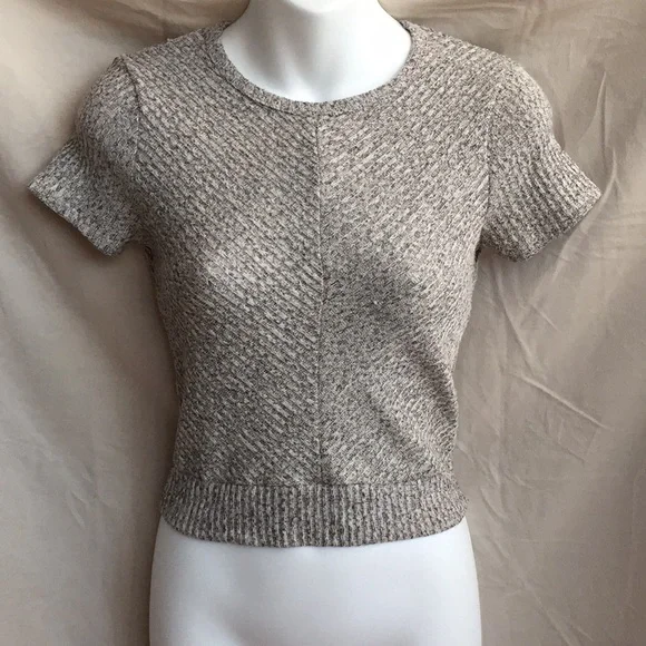 Green Envelope | Open-Back Top - Picture 8 of 9